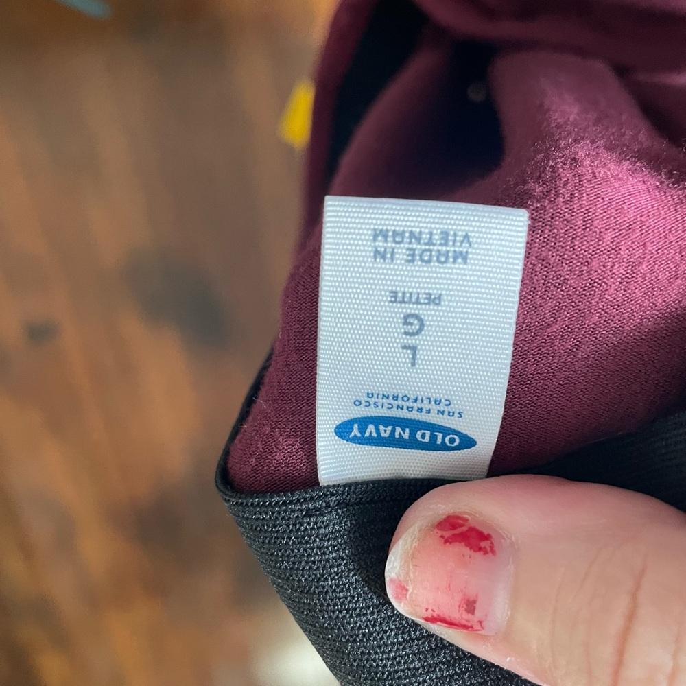 Burgundy stretch midi pencil skirt